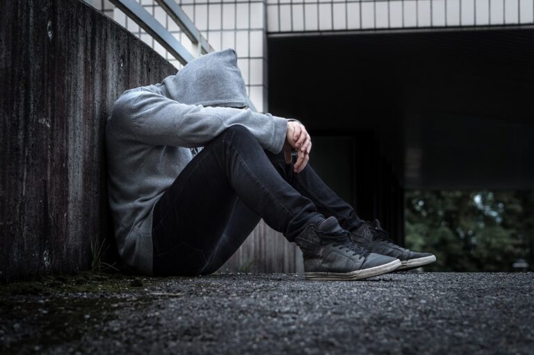 Povertà: 1 impatto mentale doloroso
