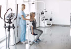 atención con fisioterapia,physiotherapy care, assistenza fisioterapica